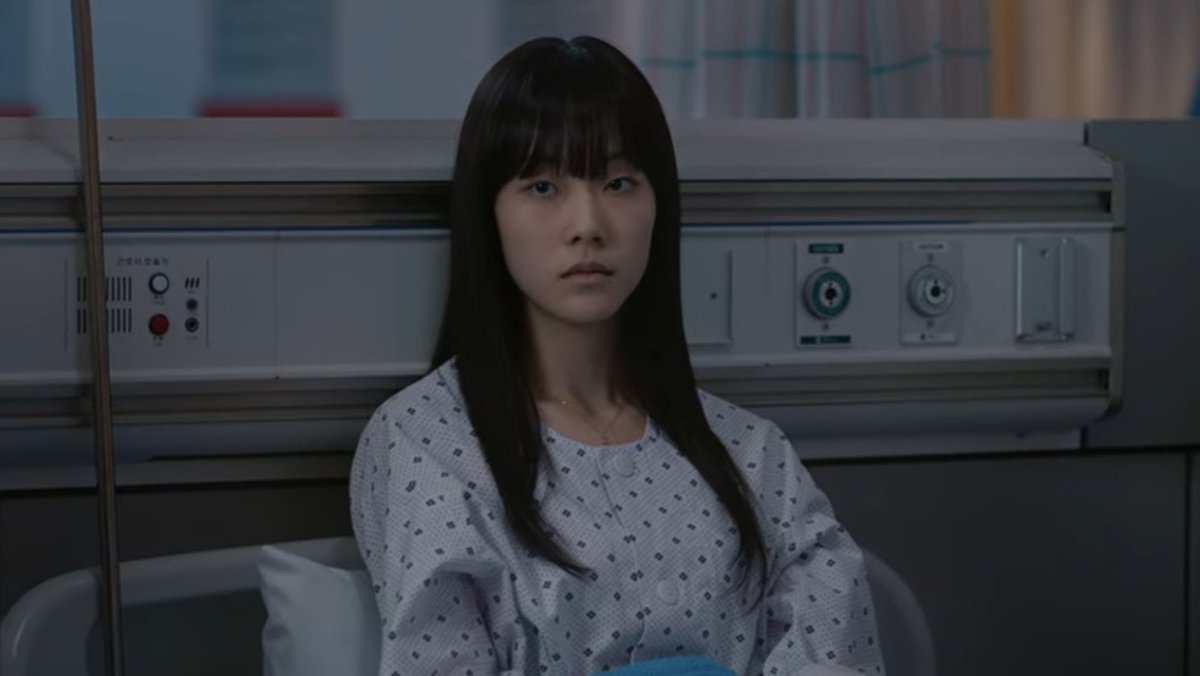 daheeverse's tweet image. #SoldOutOnYou PD regarding #ChaeWonBeen:

It's hard to believe the cold image she had in #Doubt as she's incredibly lovable. She's good at everything, so on set, the staffs would often talk abt her being an actress who will lead the korean film/drama industry for the next 50 yrs