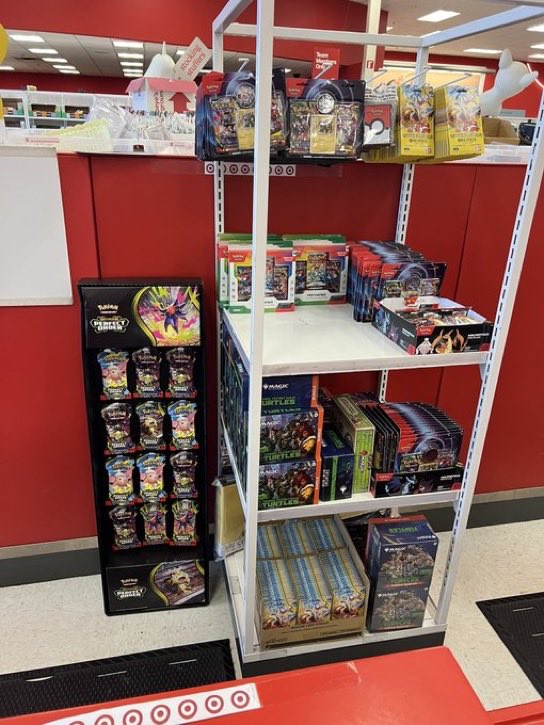 Pokemon Restock Alerts tweet media