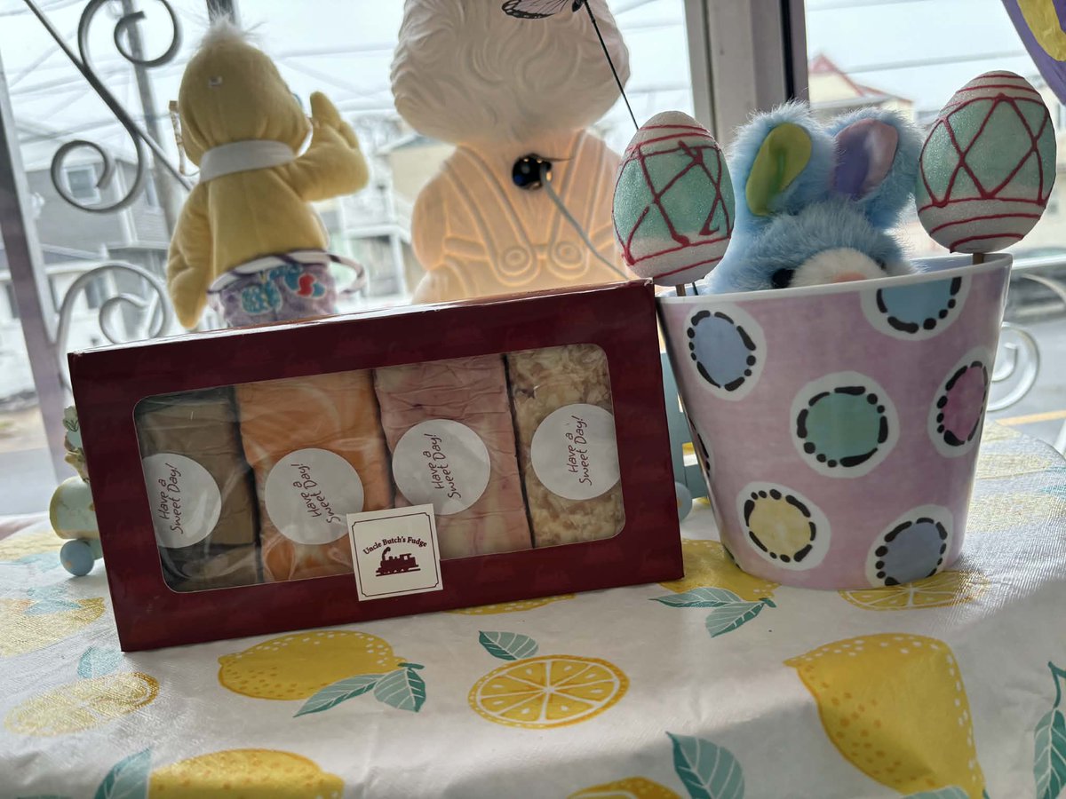 Laura DeLuca tweet media