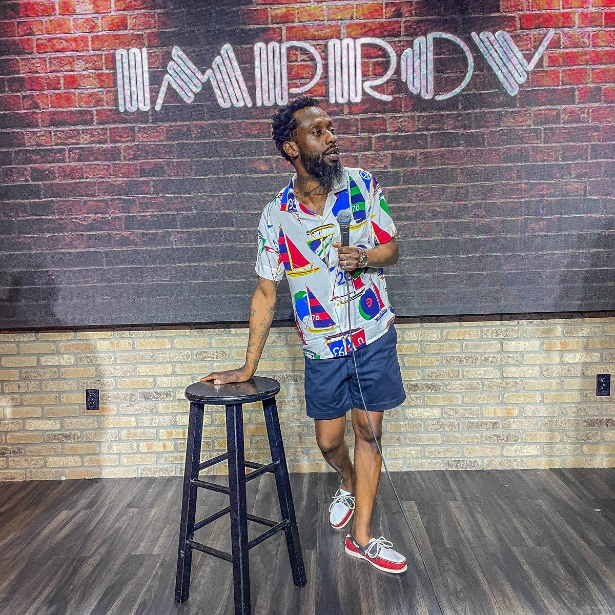 Joke Slanger, Laugh Pusher tweet media