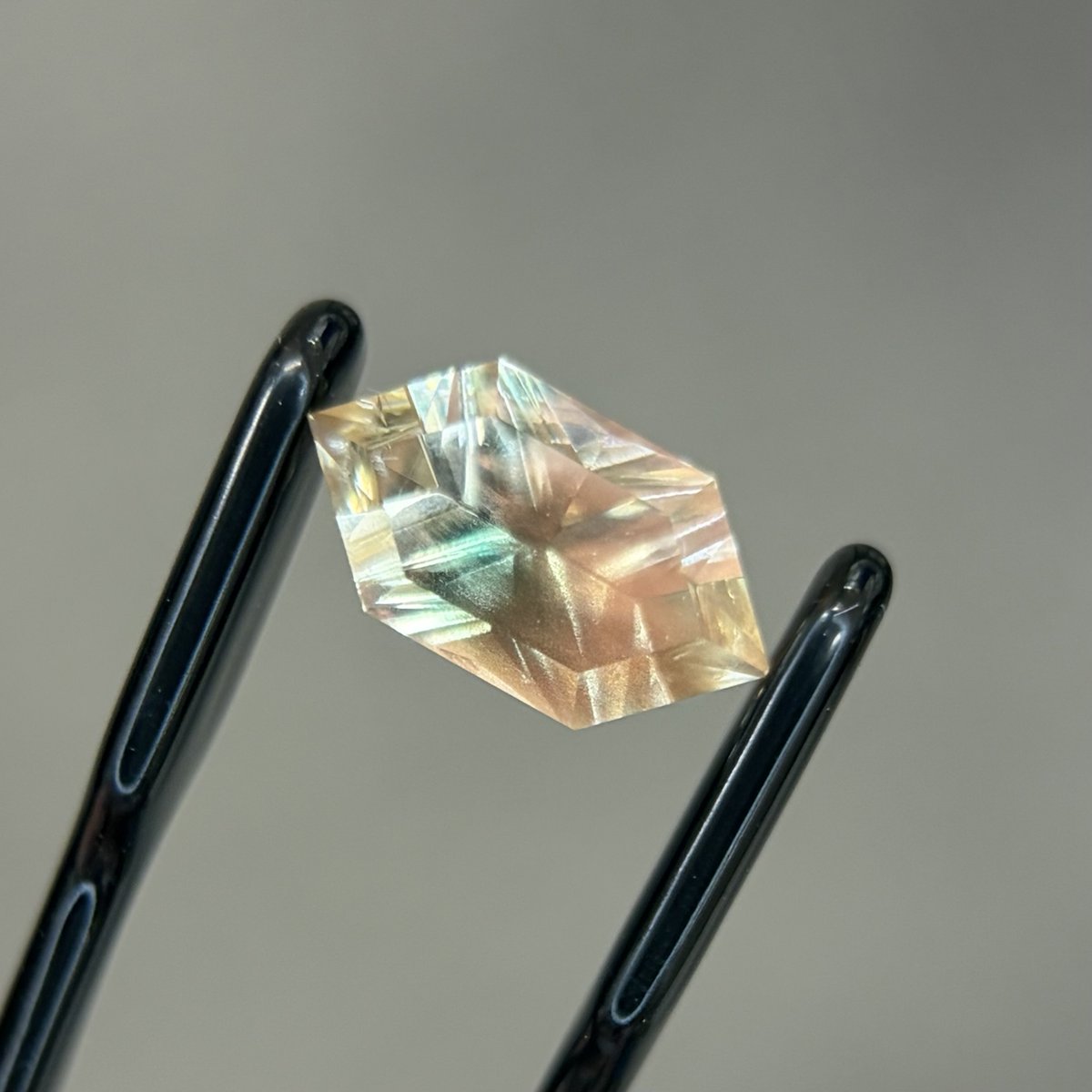 Bear Stone/Sunstone Japan tweet media