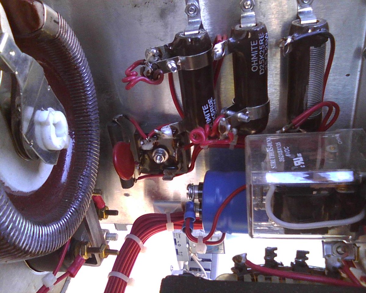 Mike The Ripper tweet media