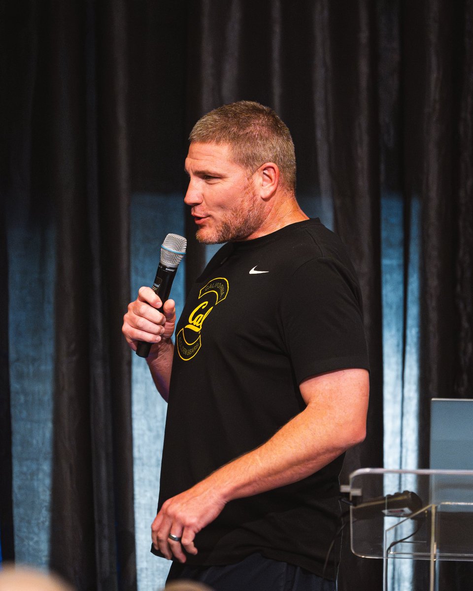 Tosh Lupoi tweet media