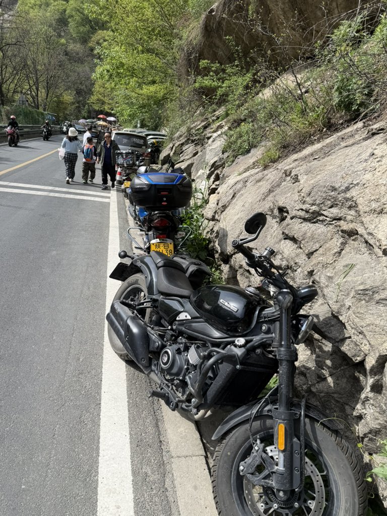 haochenyan52460's tweet photo. @sr400_yui 天気が暖かくなった、突撃！🏍️ https://t.co/tEgrJXu4Wt