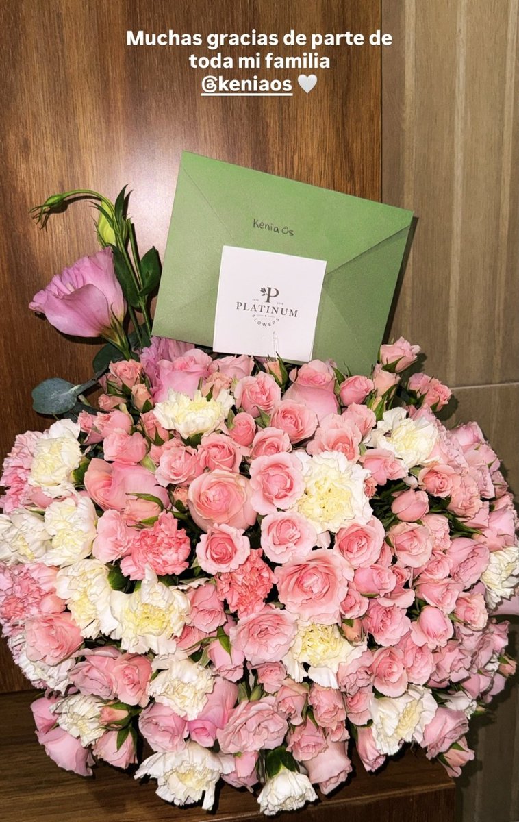 Steff Updates tweet media