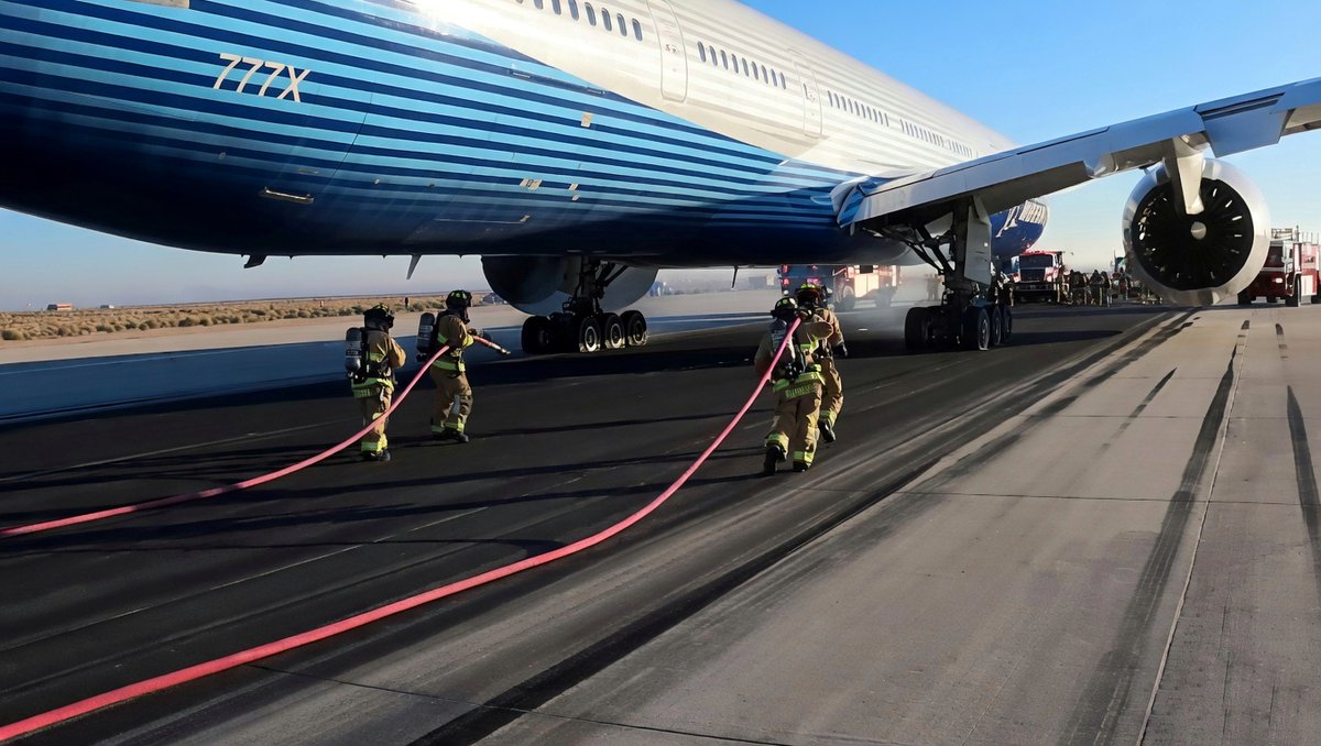 the_aviators's tweet photo. Boeing has completed high-speed braking tests for the 777-9 at Edwards Air Force Base, simulating a rejected takeoff under full-load conditions.

The test pushed the aircraft’s braking system to its limits, with temperatures reaching 1,371°C. The brakes then had to withstand the extreme heat for five minutes without catching fire, replicating the time needed for emergency crews to respond.

As a safety precaution, the tyres were deflated to prevent explosions during the test.

Successfully passing this rejected takeoff (RTO) evaluation marks another important step toward certification for the 777-9. The test is designed to confirm that the aircraft can safely handle extreme operational scenarios and demonstrates the strength of its braking system under maximum load.

This milestone is part of Boeing’s broader 777-9 certification programme ahead of the aircraft’s entry into commercial service with airlines such as Lufthansa.
