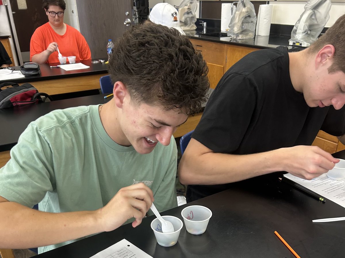 Mrs Tekulve tweet media