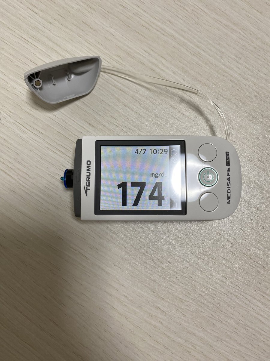 satomi_0618_1's tweet image. おはようございます☔️
今朝は10時起床。PMSと低気圧のダブルパンチで、朝からイライラが最高潮です😂

昨夜の「💩爆発」の大掃除で全エネルギーを使い果たした模様。
今日はなーんもしたくない！最低限の生存戦略で、ぼちぼち（ほぼ停止）で過ごします…☕️
#PMS #低気圧 #育児