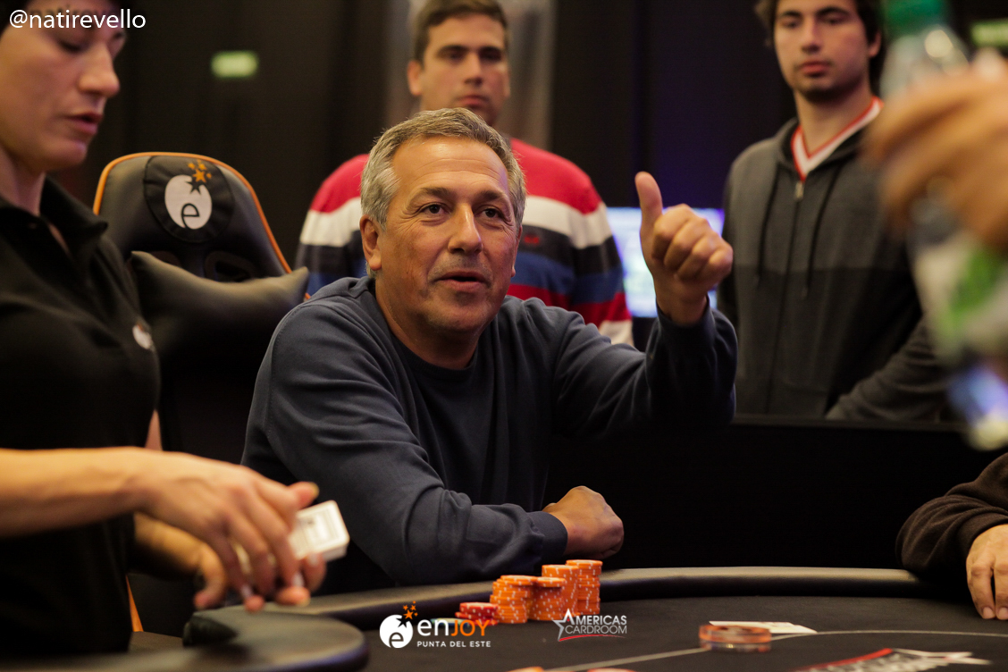 #TorneosEnVivo 🇨🇿

Roberto Sagra 🇦🇷 quedó octavo en el evento PLO High Roller €10K de la #WSOPEurope donde se enfrentó a duros rivales en la mesa final. 

Noticia 👇
poker-red.com/noticias/rober…