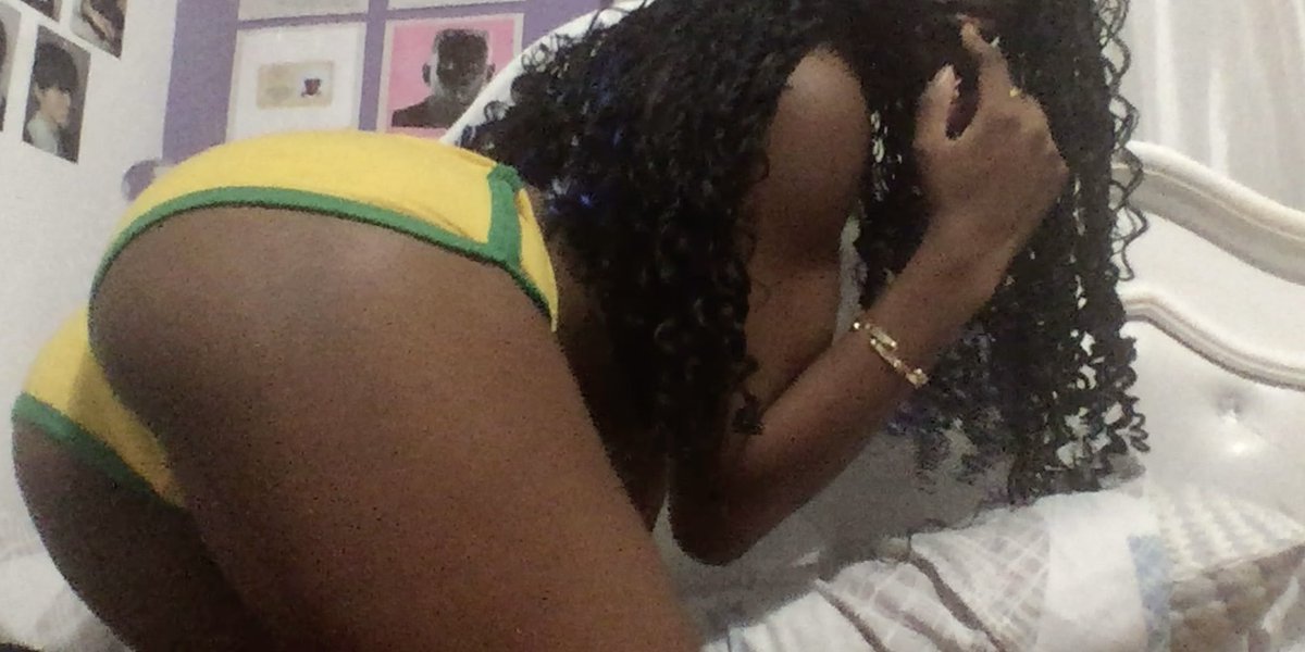 aaliyah 🤍 tweet media