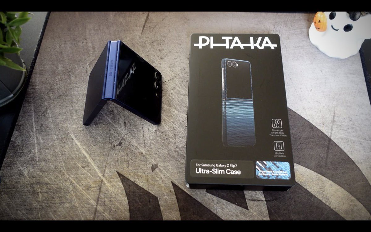 Phone Tech At Work tweet media