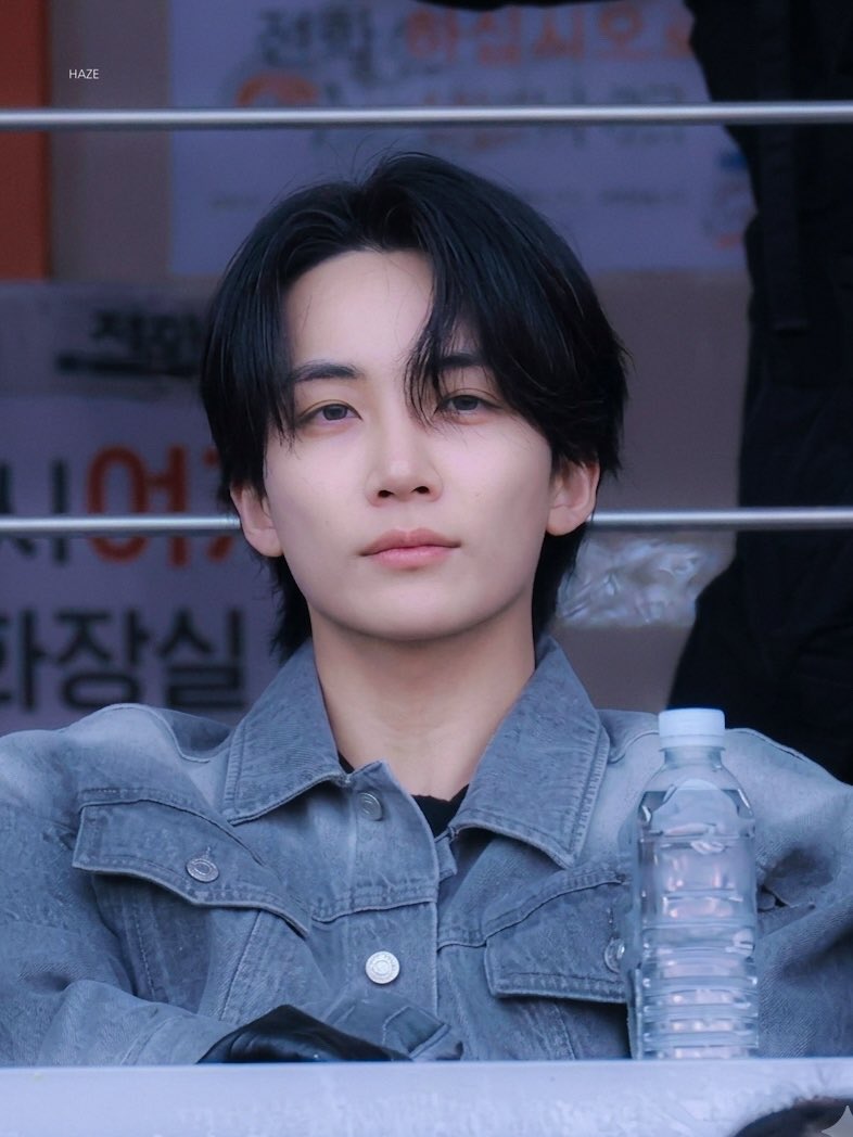 𝐇𝐀𝐙𝐄 tweet media