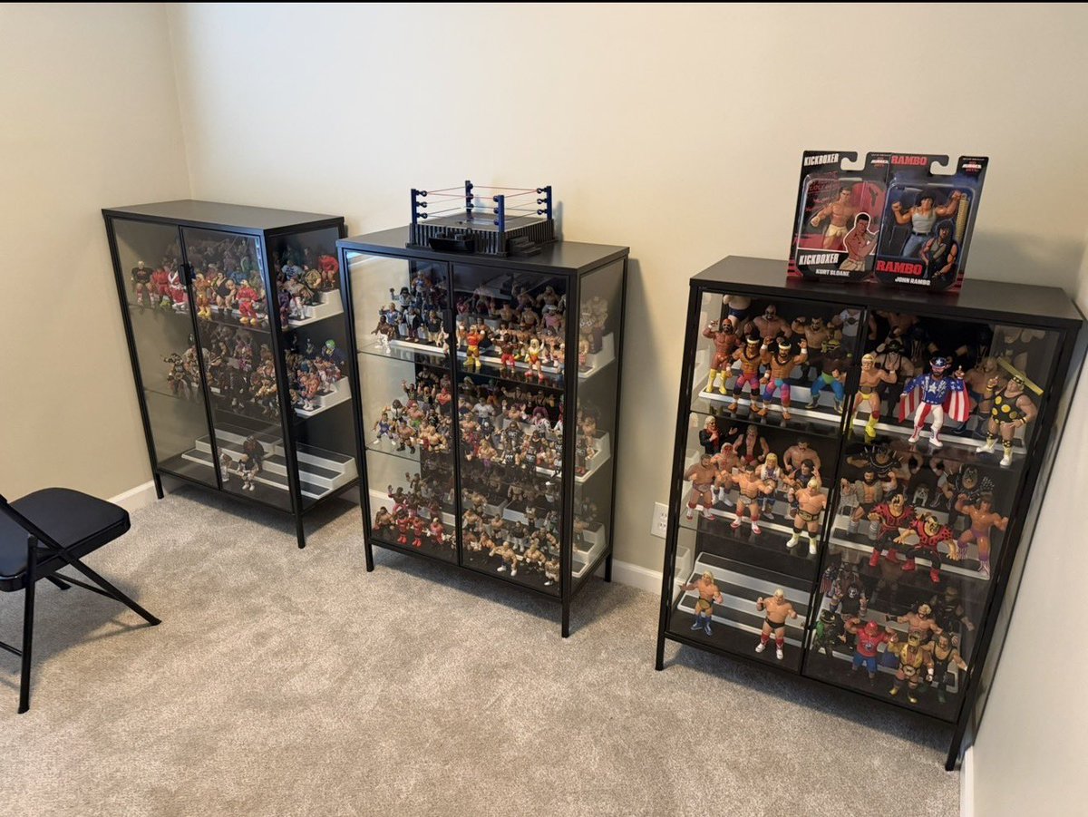 tehende316's tweet photo. Slowly but surely moving stuff into the new house! Collectible room in progress! My favorite lines to collect @Mattel #WWESUPERSTARS , #RETROS , @CollectMajor #BigRubberGuys / #MattelLJN #CollectMajor https://t.co/diHBt8e95M