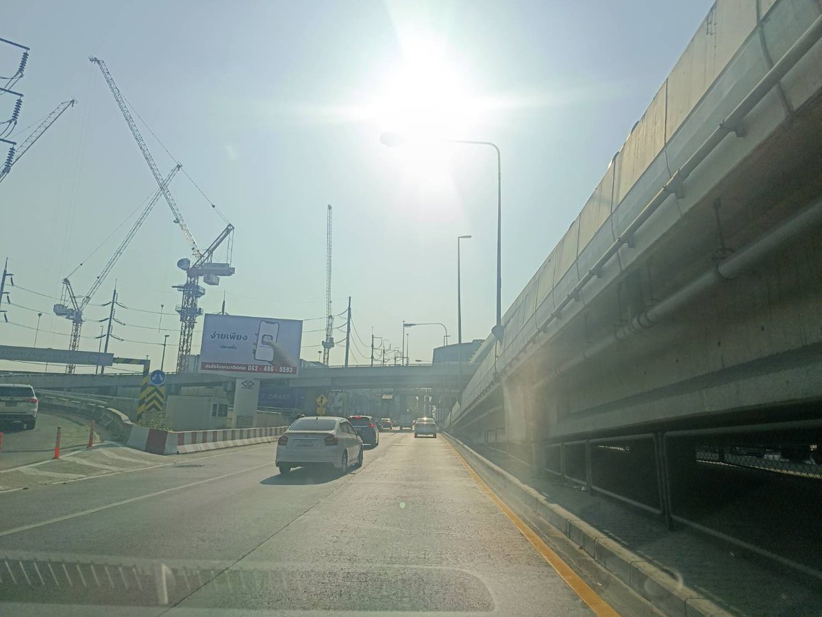 ด้านมืดของคนเหงา tweet media