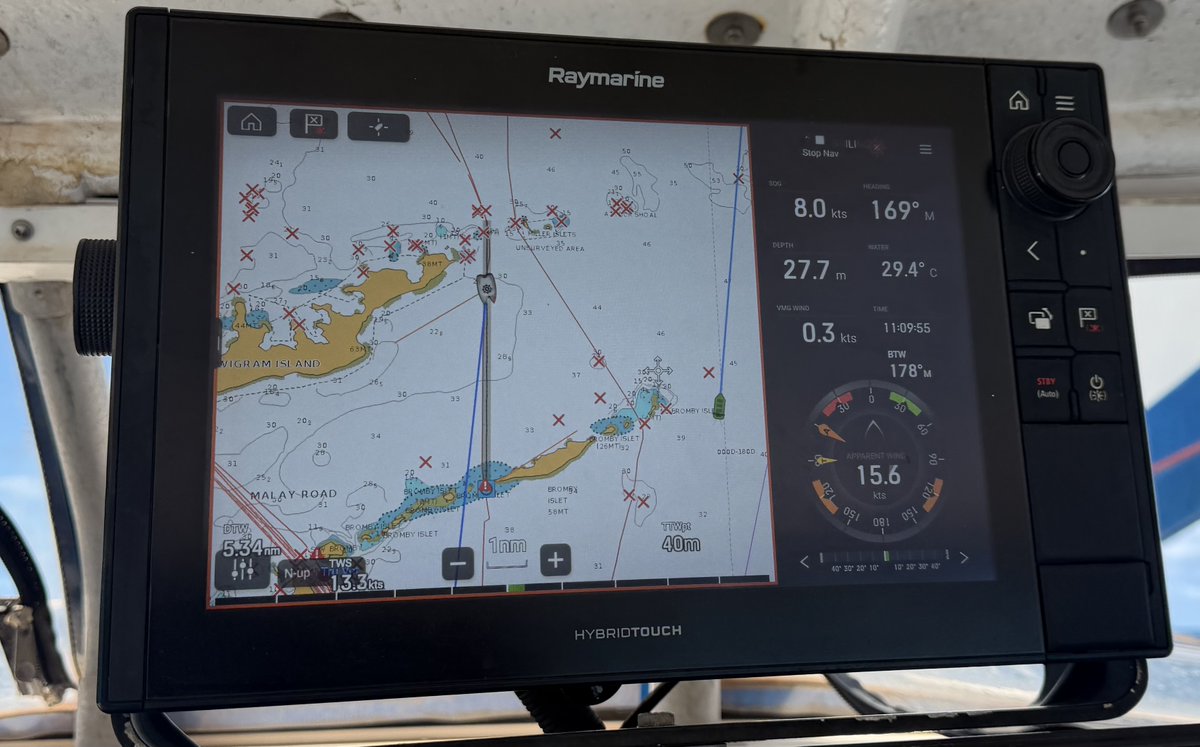 galumay's tweet image. Cracking sailing back home today! #boatlife