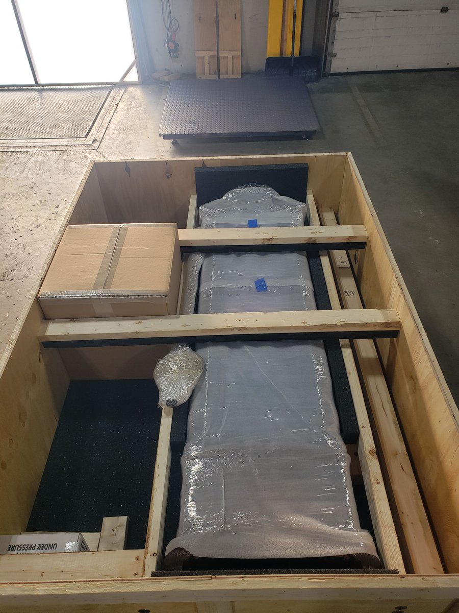 CFpittsburgh's tweet photo. Timeless craftsmanship, carefully protected. These photos show a grandfather clock packed alongside its ancillary parts and mechanisms—all secured together in one custom crate to ensure every piece arrives safely and ready for reassembly.
-
-
-
#Craters #Freighters #Pittsburgh https://t.co/kePQvNCkSi