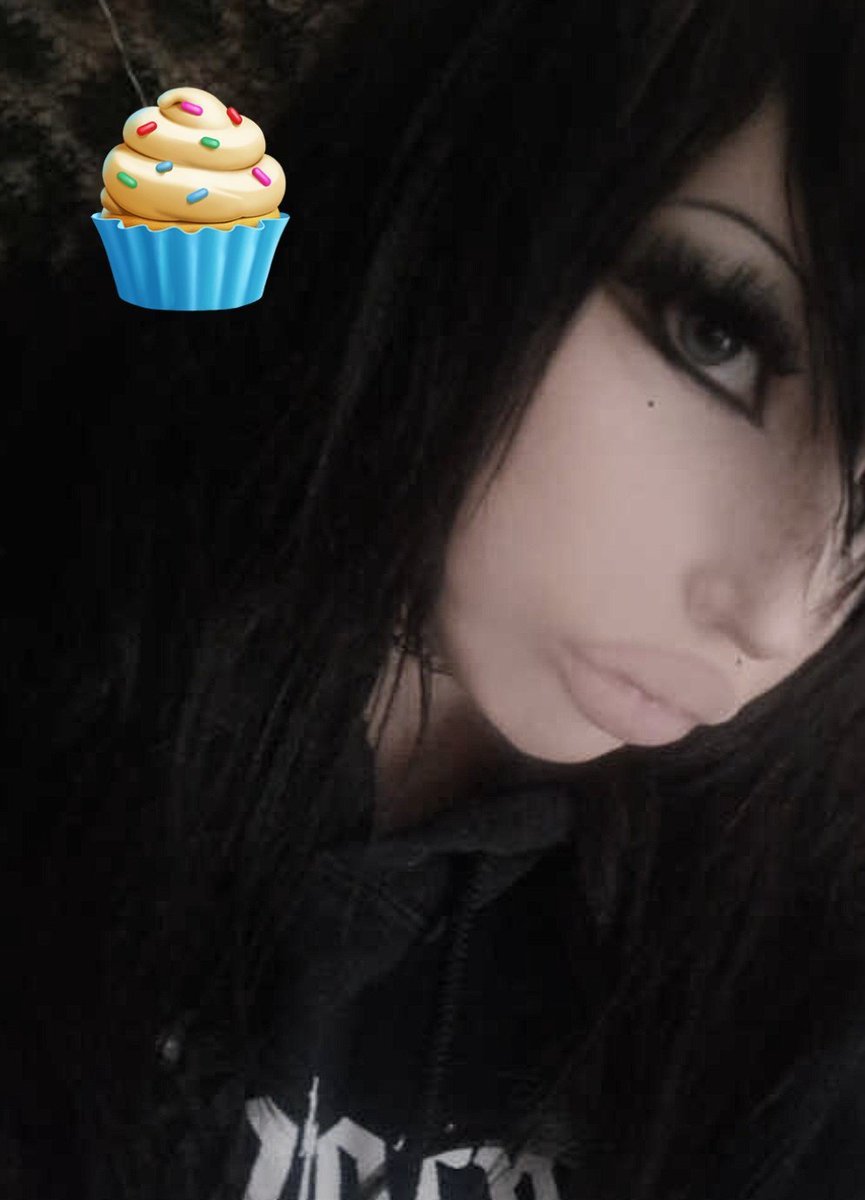 candyGirl 🍭🍭🧁🍩🩷🎀 tweet media