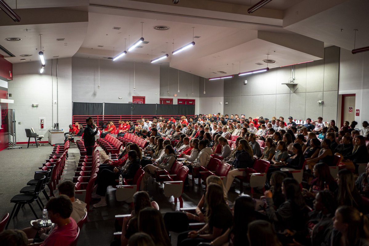 UNLV Athletics tweet media