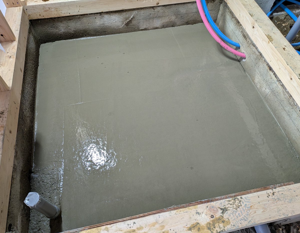 雪国の肉体労働者K tweet media