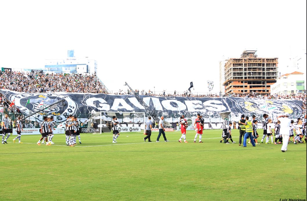 Parabéns Gaviões Alvinegros pelo seus 35 anos de vida e de muita história, são 35 anos de amor ao Figueirense e representando a torcida alvinegra pelo Brasil a fora, 35 anos sendo a maior torcida organizada de Santa Catarina.

Nessa data tão importante não podemos esquecer de