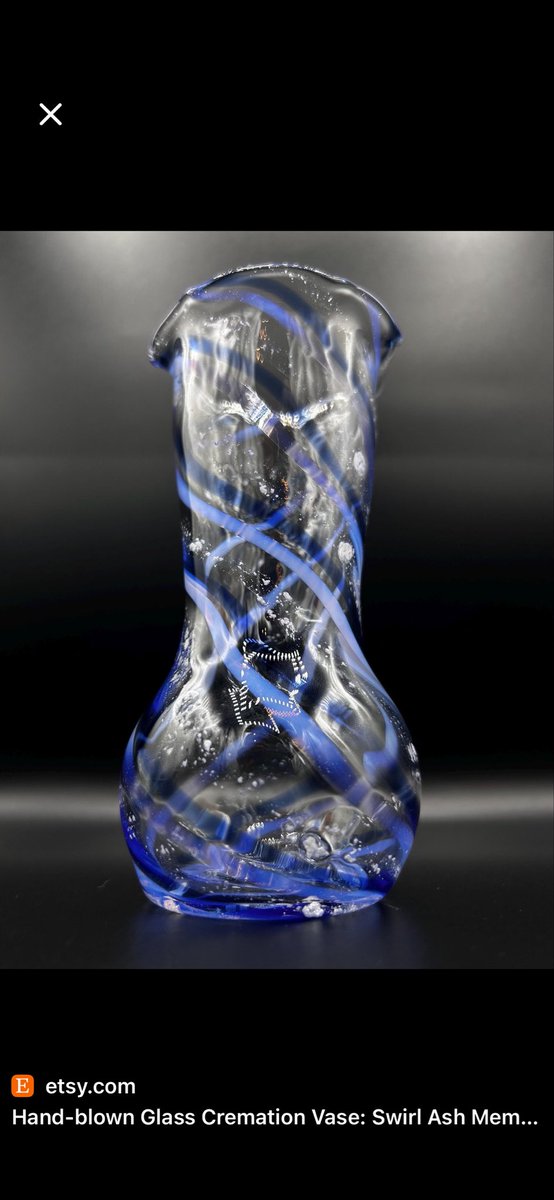 bud_report's tweet photo. @brooklyn_J1 I’d actually like to have the 14 chamber bubble pipe done, but if that’s not possible, a bong is my second choice I do like the two-tone blue for a colour scheme https://t.co/fgcdCJc1eG