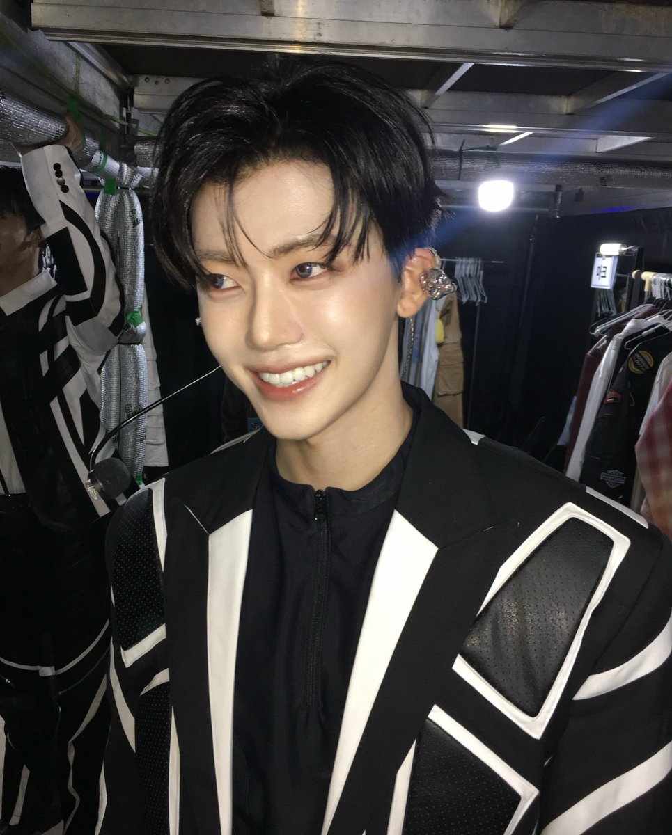 맠카노99 tweet media