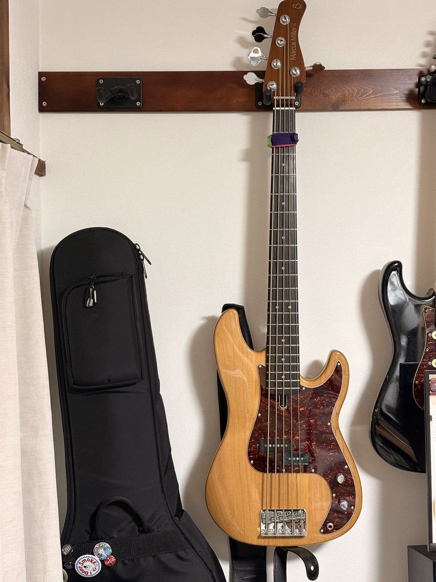 てつじ tweet media