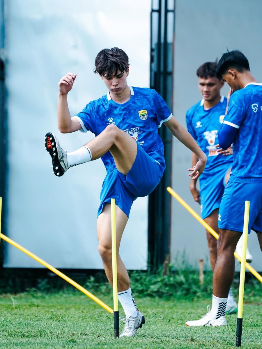 Deva Sakti tweet media