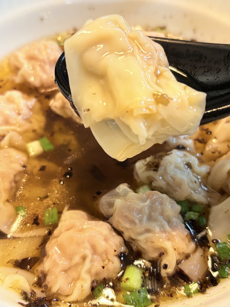 早八去死 tweet media