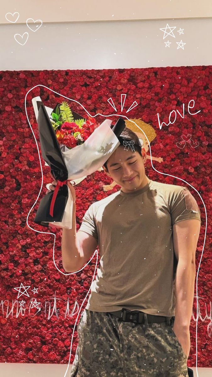 뷔 🪭 tweet media