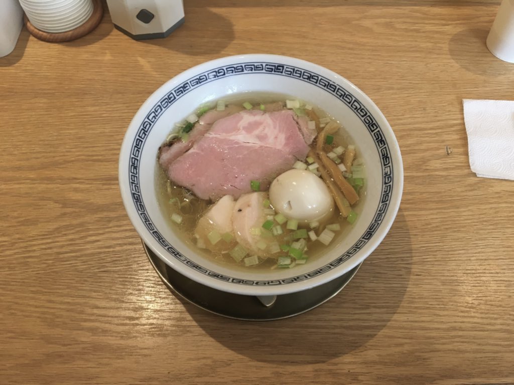 먼지.. tweet media