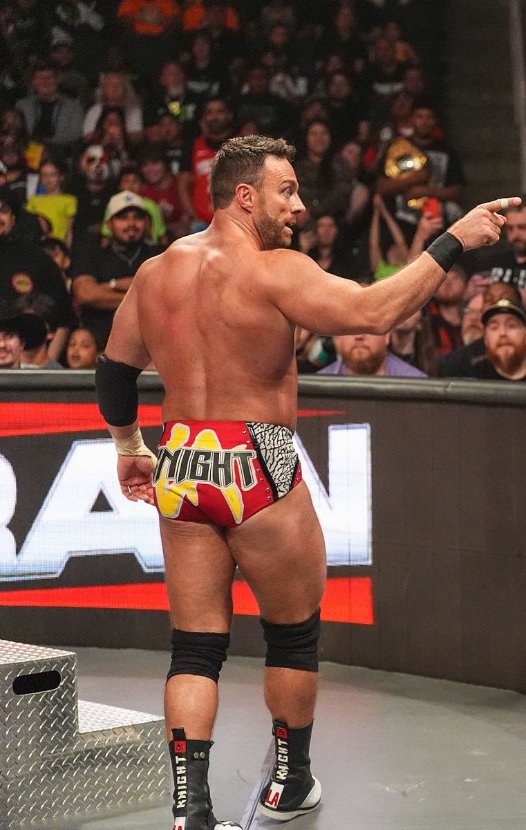 Kavorka too strong. Ꮺ NOT @RealLAKnight tweet media