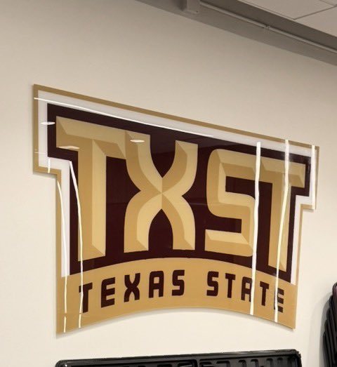 Bryce2027's tweet photo. Good visit @TXSTATEFOOTBALL chopping it up with DL @TheCoach_G and @GJKinne looking forward  to seeing you guys in spring. Enjoyed it. https://t.co/bm5LbsJGNt