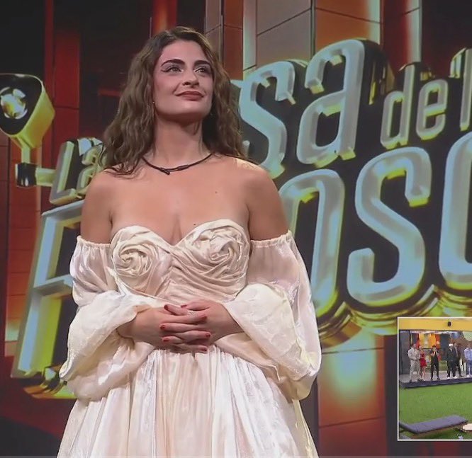 random123 🍓 tweet media