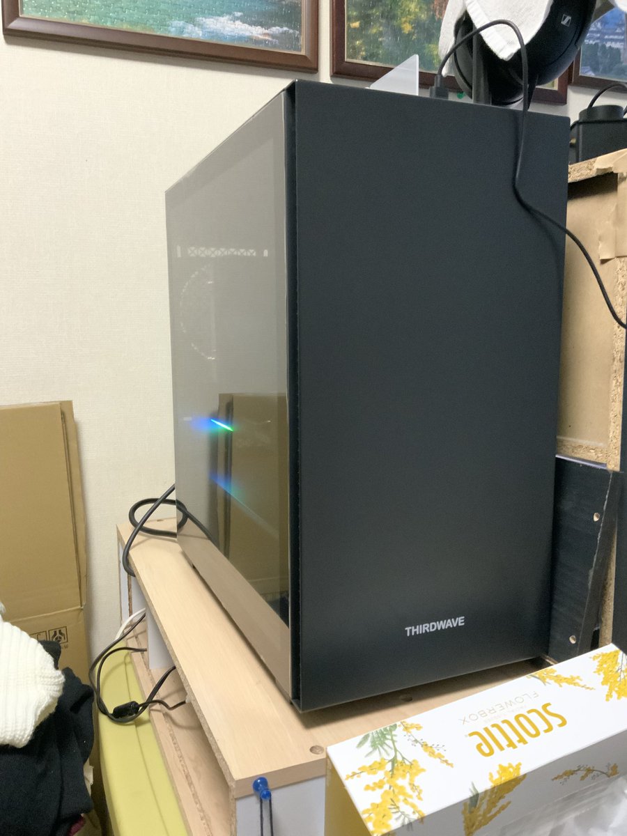 はしお tweet media