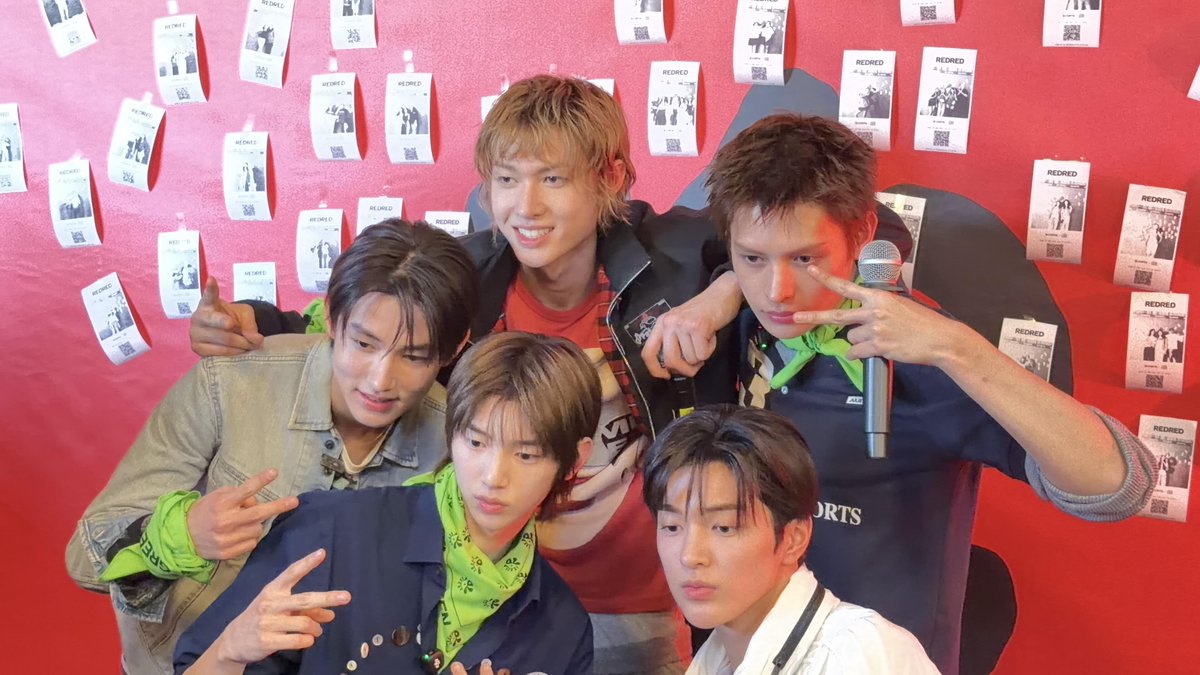 ᴍᴀꜱʜ-ᴜᴘ! tweet media