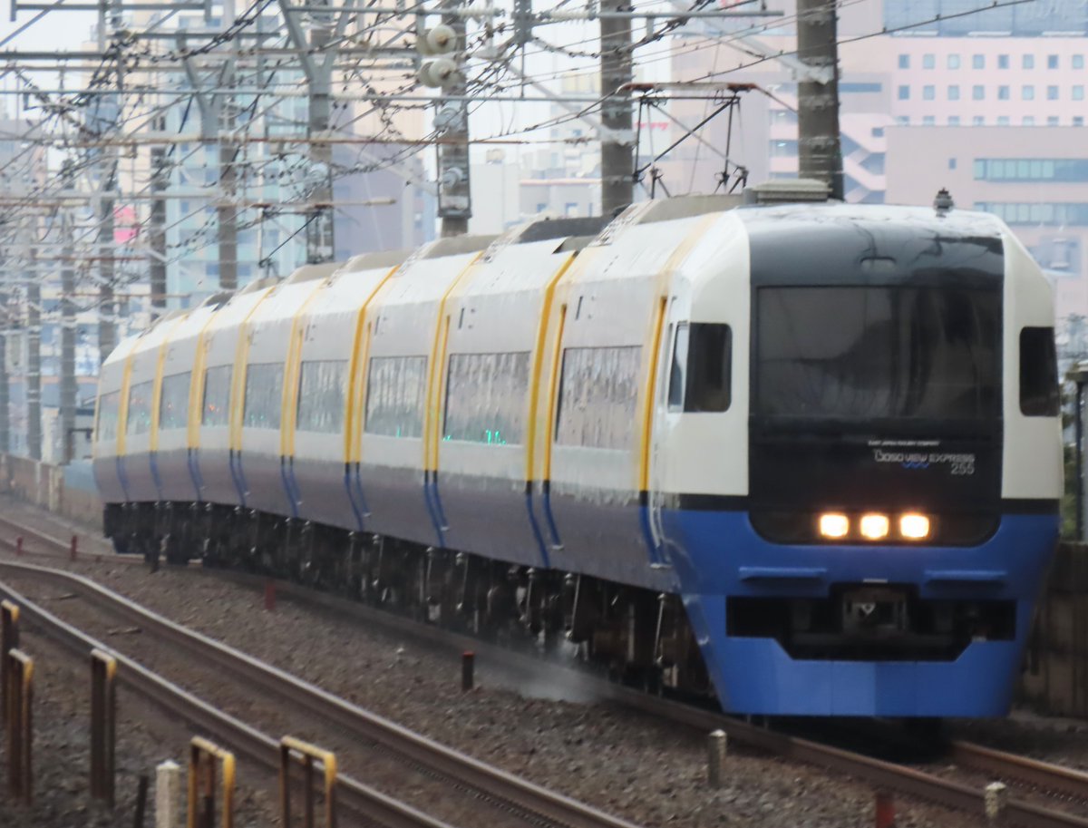 国鉄特急浪漫号〔庭師のyさん旅情。栄光の185系〕 tweet media