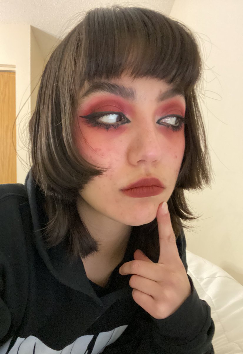 #WeezExit tweet media