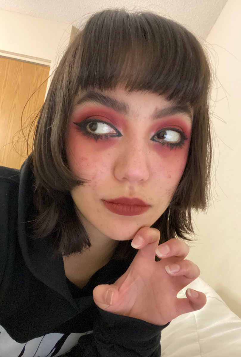 #WeezExit tweet media