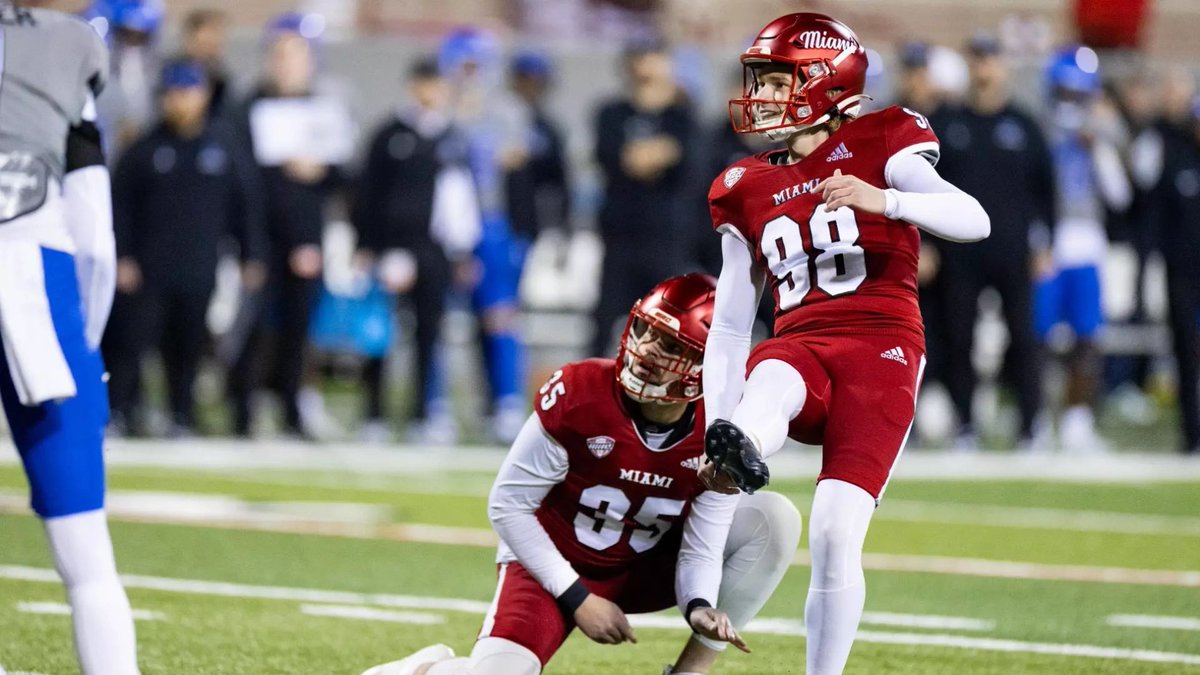 showtimeScruggs's tweet photo. Canβt wait to spend some time down in Oxford tomorrow! I will be attending @MiamiOHFootball spring practice. Excited to see the culture, work ethic, and a program that has produced Lou Groza Award-level specialist!
@BigBlueFB
@CoachGantz
@GameWinnerKick
@ArvieCrouch1 https://t.co/9LS1rzATQ5