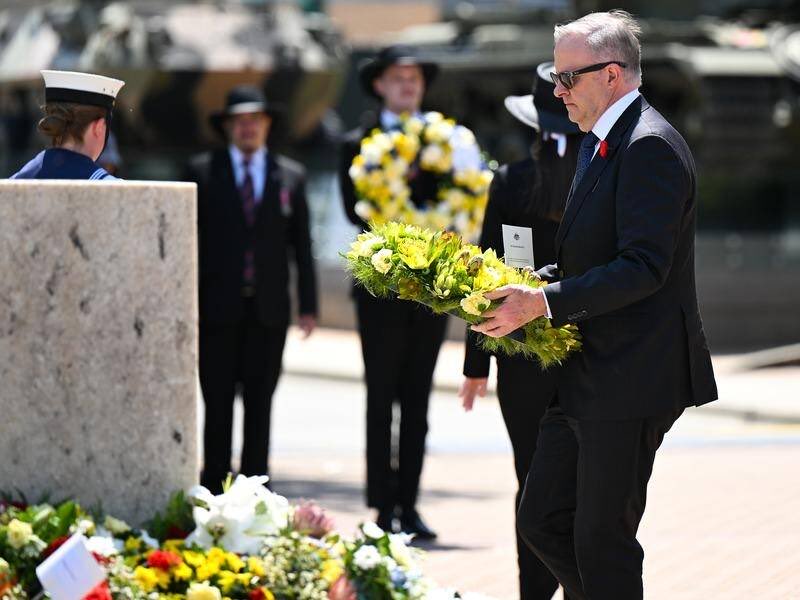 🇦🇺 On average, 70–80 ex-serving Australian Defence Force members die by ...