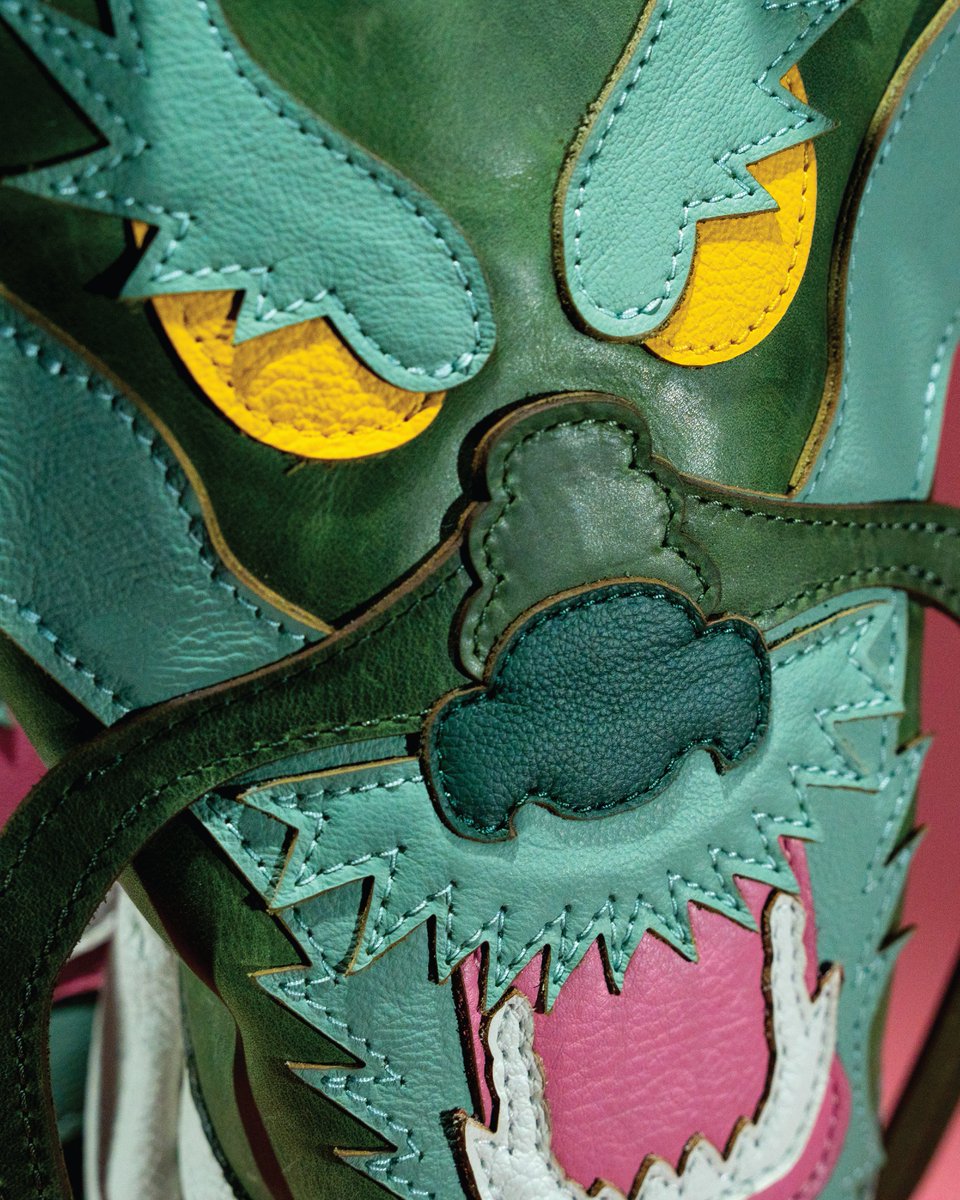 MiuraGolfInc's tweet image. This limited-edition headcover symbolizes strength, ascension, and mastery. Handcrafted by the artisans at Dormie Workshop and individually numbered, it brings precision, presence, and a sense of mystique to your bag.

miuragolf.com/collections/se…