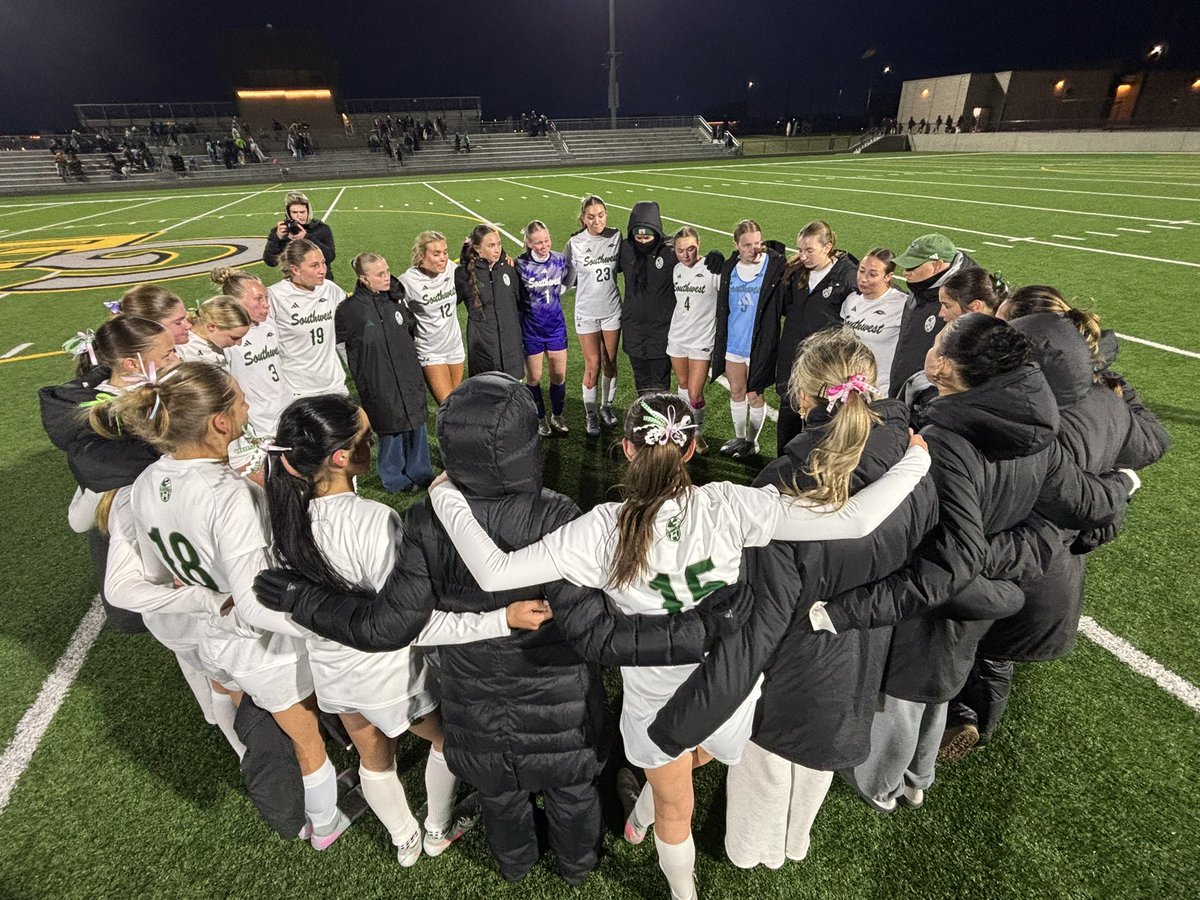 lswgirlssoccer's tweet photo. JV and Varsity with Great Performances ππ¦
β½οΈ
JV - gets the W in a Shootout
Varsity - moves to 8-0
#NextGoodThing https://t.co/dIfZuVKpv0