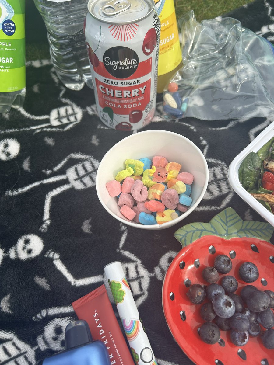 ཐི♡ཋྀ 𝓀𝒶𝓉 ཐི♡ཋྀ tweet media