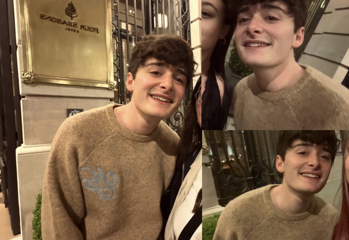 Roxy ✰ tweet media