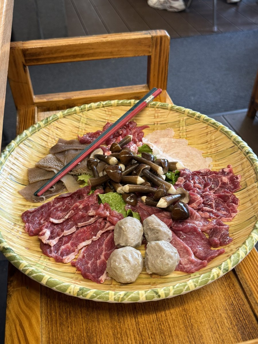 少吃两口行不行 tweet media