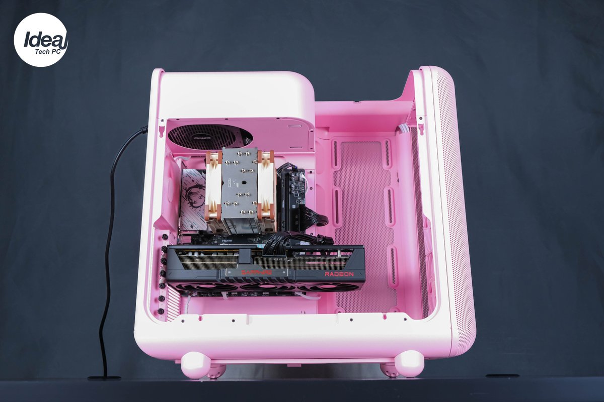 IdealTechMY's tweet photo. About this build: 
AMD RYZEN 5 7500F, SAPPHIRE PULSE Radeon RX9070 XT, HYTE X50 STRAWBERRY MILK, MSI B650M, RAM G.SKILL RIPJAWS S5 1x16GB, SSD 1TB, COOLER NOCTUA NH U12A, CASE HYTE X50 STRAWBERRY MILK

Time to customize your PC that suits your aesthetics with #idealtechmy ! https://t.co/QMPe6Q6pgq