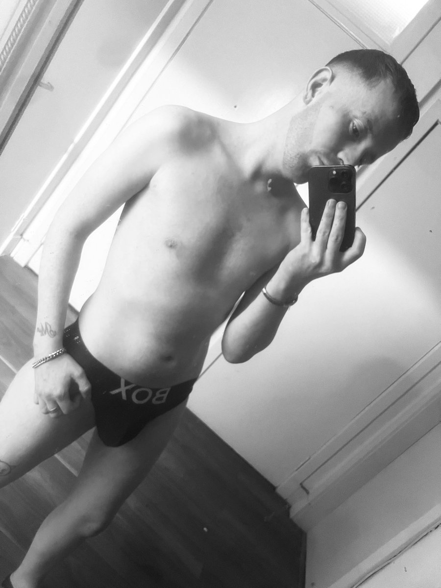 barbender29's tweet photo. Not posted in ages, been too busy in the day job, but a day off got me in the mood 🥵 🍆 https://t.co/TLBY5GT1zK