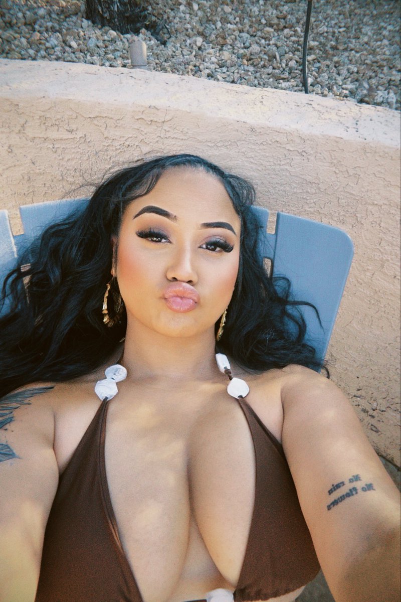 jasminetovess's tweet photo. 🤍 https://t.co/05KkosBrJT