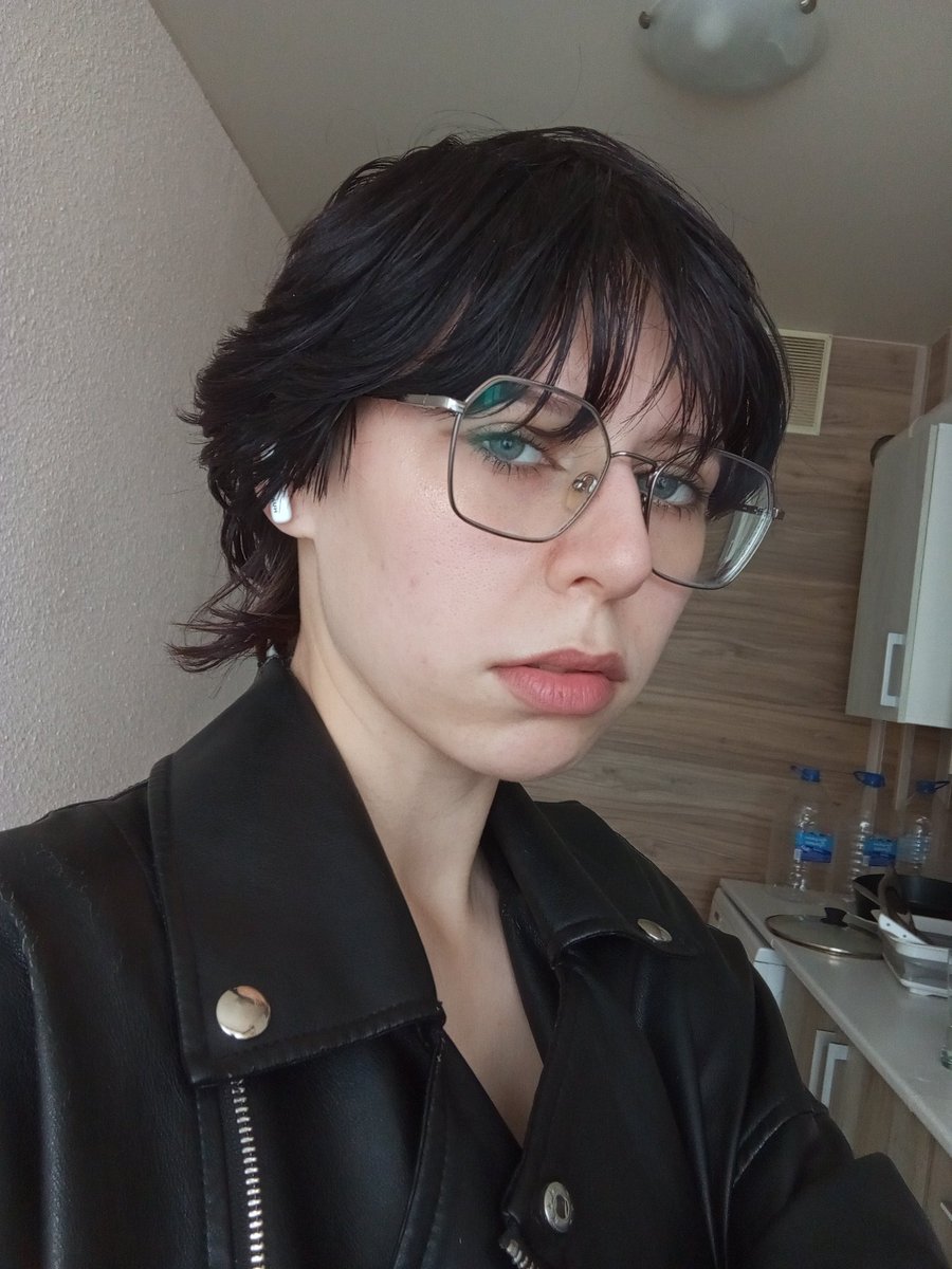 токсичная свч |-/ tweet media